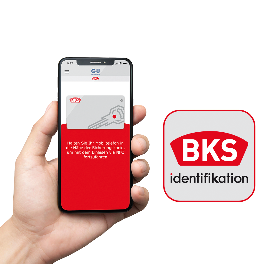 Hand holding smartphone – display of BKS identifikation app